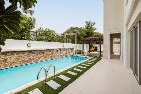 Villa à District One, Mohammed Bin Rashid City, Dubai, 4 chambres, 595 m², № 86779