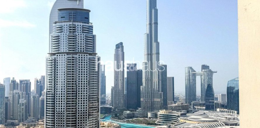 Apartamento en The Address Residence Fountain Views, Downtown Dubai (Downtown Burj Dubai), Dubai, 2 dormitorios, 135 m², № 43746