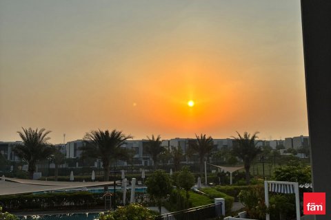 Townhouse in Dubai 4 bedrooms, 307.9 sq.m. № 7485 - photo 27