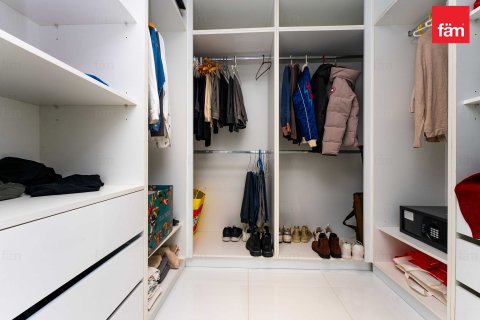 Apartment in Palm Jumeirah, Dubai 2 bedrooms, 165.2 sq.m. № 7484 - photo 10