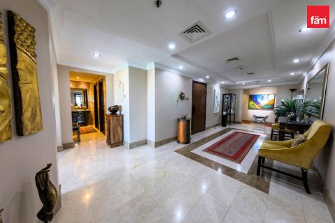Penthouse in Dubai Sports City, Dubai 4 bedrooms, 455.9 sq.m. № 10535 - photo 3