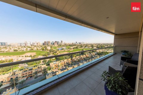 Penthouse in Dubai Sports City, Dubai 4 bedrooms, 455.9 sq.m. № 10535 - photo 1