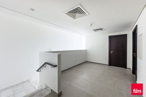 Adosado en Dubai, 3 dormitorios, 271.8 m², № 10529 - foto 18