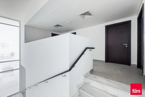 Adosado en Dubai, 3 dormitorios, 271.8 m², № 10529 - foto 19