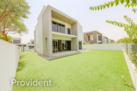 Villa à Dubai Hills Estate, Dubai, 5 chambres, 494.9 m², № 2703 - photo 1
