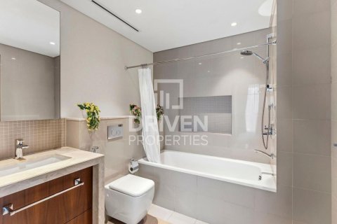 Apartamento en Boulevard Point, Downtown Dubai (Downtown Burj Dubai), Dubai, 2 dormitorios, 132.2 m², № 128382 - foto 18