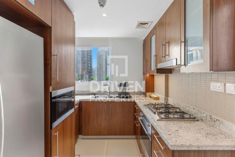 Apartamento en Boulevard Point, Downtown Dubai (Downtown Burj Dubai), Dubai, 2 dormitorios, 132.2 m², № 128382 - foto 16
