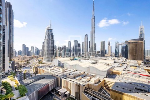 Apartment in Vida Residences Dubai Mall, Downtown Dubai (Downtown Burj Dubai), Dubai 2 bedrooms, 112.69 sq.m. № 128384 - photo 9