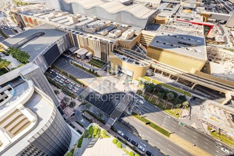 Apartment in Vida Residences Dubai Mall, Downtown Dubai (Downtown Burj Dubai), Dubai 2 bedrooms, 112.69 sq.m. № 128384 - photo 6