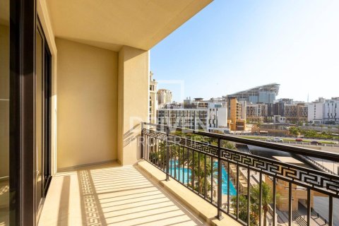 Apartment in Palazzo Versace, Culture Village, Dubai 4 bedrooms, 467.77 sq.m. № 128380 - photo 19