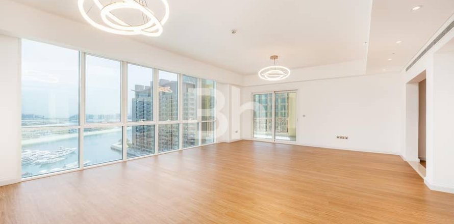 Квартира в Пальме Джумейре, Дубай, 3 спальни, 377м², № 21478
