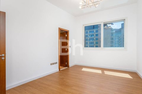 Снять в аренду квартиру в Пальме Джумейре, Дубай: 3 спальни, 377м², № 21478 - фото 15
