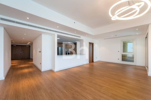 Снять в аренду квартиру в Пальме Джумейре, Дубай: 3 спальни, 377м², № 21478 - фото 3
