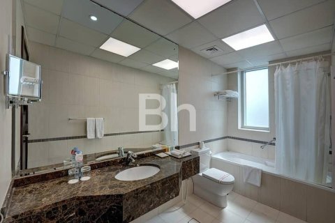 Apartment in Dubai Marina, Dubai 2 bedrooms, 177 sq.m. № 21495 - photo 5