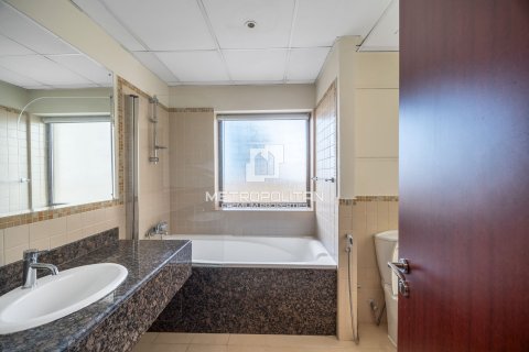 Apartment in Bahar, Jumeirah Beach Residence, Dubai 2 bedrooms, 135 sq.m. № 73170 - photo 16