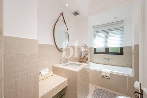 Appartement à Downtown Dubai (Downtown Burj Dubai), Dubai, 2 chambres, 132 m², № 56557 - photo 13