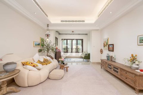 Appartement à Downtown Dubai (Downtown Burj Dubai), Dubai, 2 chambres, 132 m², № 56557 - photo 2