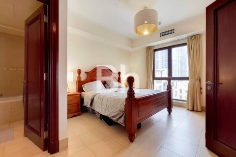 Apartment in Downtown Dubai (Downtown Burj Dubai), Dubai 1 bedroom, 91 sq.m. № 56556 - photo 2