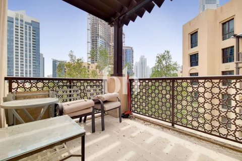 Apartment in Downtown Dubai (Downtown Burj Dubai), Dubai 1 bedroom, 91 sq.m. № 56556 - photo 4