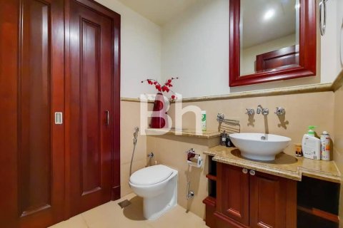 Apartment in Downtown Dubai (Downtown Burj Dubai), Dubai 1 bedroom, 91 sq.m. № 56556 - photo 4