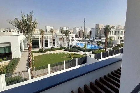 Villa in Arabian Ranches 3, Dubai 4 bedrooms, 490.43493700 sq.m. № 90795 - photo 22