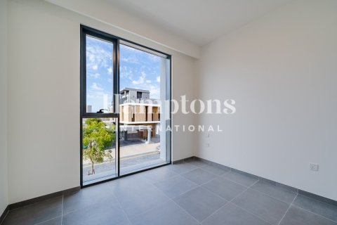 Villa in Arabian Ranches 3, Dubai 5 bedrooms, 420.01446300 sq.m. № 90797 - photo 17