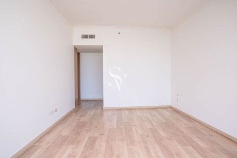 Apartment in Downtown Dubai (Downtown Burj Dubai), Dubai 3 bedrooms, 191 sq.m. № 96706 - photo 2