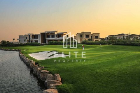 Купить квартиру в Дубае: 3 спальни, 163м², № 69918 - фото 10