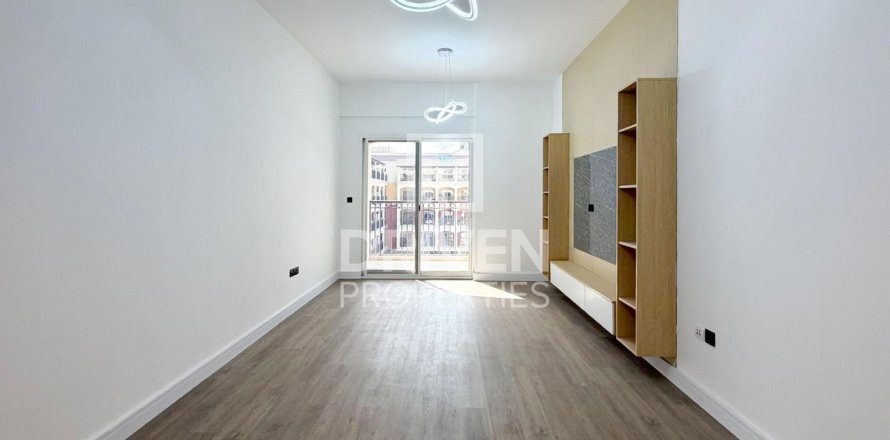 Apartment in District 13, Jumeirah Village Circle, Dubai 1 bedroom, 98.66 sq.m. № 140678