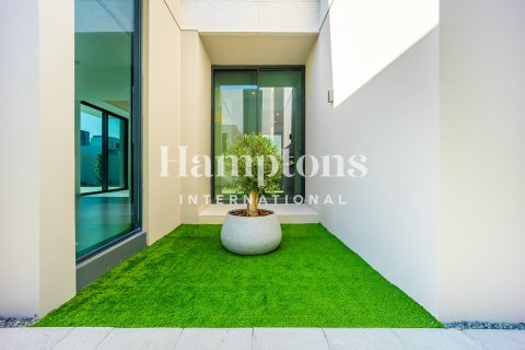 Villa in Arabian Ranches 3, Dubai 4 bedrooms, 455.96792400 sq.m. № 96597 - photo 10