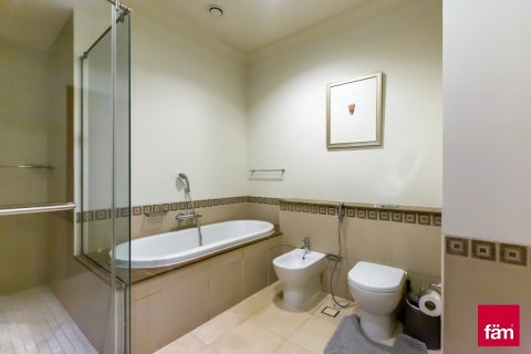 Appartement à Palm Jumeirah, Dubai, 3 chambres, 455.9 m², № 96522 - photo 25