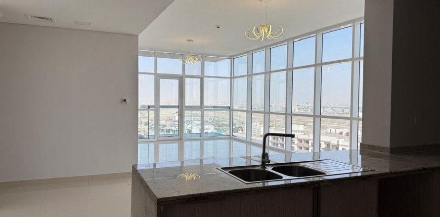 Apartment in Al Furjan, Dubai 2 bedrooms, 145.6 sq.m. № 23173