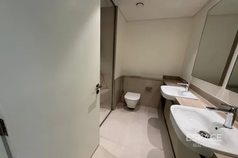 Купить виллу в Мудоне, Дубай: 3 спальни, 206м², № 61860 - фото 8