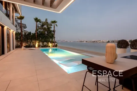 Купить виллу в Пальме Джумейре, Дубай: 6 спален, 687м², № 61870 - фото 12