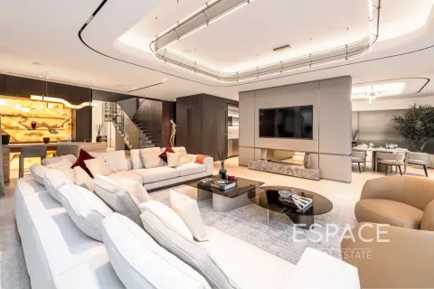 Купить виллу в Пальме Джумейре, Дубай: 6 спален, 687м², № 61870 - фото 4