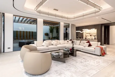 Купить виллу в Пальме Джумейре, Дубай: 6 спален, 687м², № 61870 - фото 5