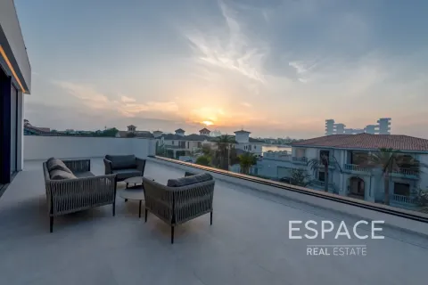 Купить виллу в Пальме Джумейре, Дубай: 6 спален, 687м², № 61870 - фото 19