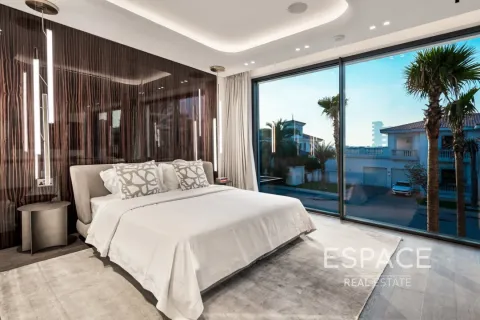 Купить виллу в Пальме Джумейре, Дубай: 6 спален, 687м², № 61870 - фото 9