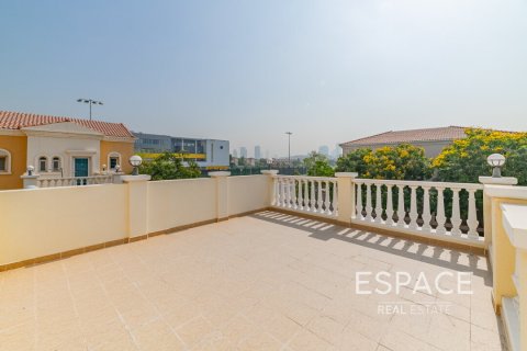 Villa en Jumeirah Village Triangle, Dubai, 2 dormitorios, 250 m², № 61872 - foto 15