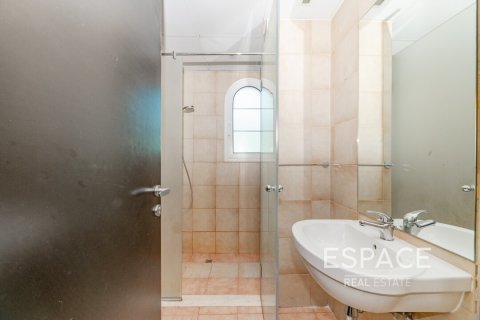 Villa en Jumeirah Village Triangle, Dubai, 2 dormitorios, 250 m², № 61872 - foto 9