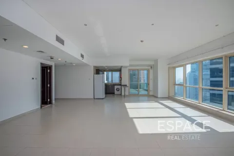 Купить квартиру в Дубай Марине, Дубай: 2 спальни, 163м², № 61873 - фото 3