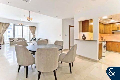 Apartment in Trident Grand Residence, Dubai Marina, Dubai 2 bedrooms, 155 sq.m. № 98829 - photo 5