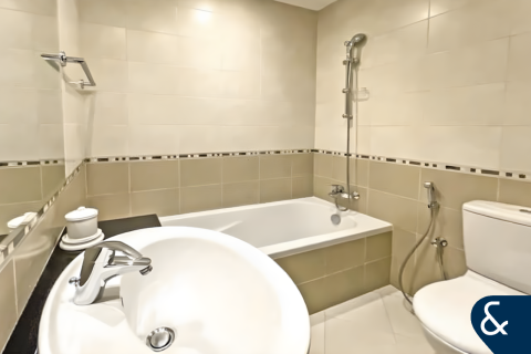 Apartment in Trident Grand Residence, Dubai Marina, Dubai 2 bedrooms, 155 sq.m. № 98829 - photo 13