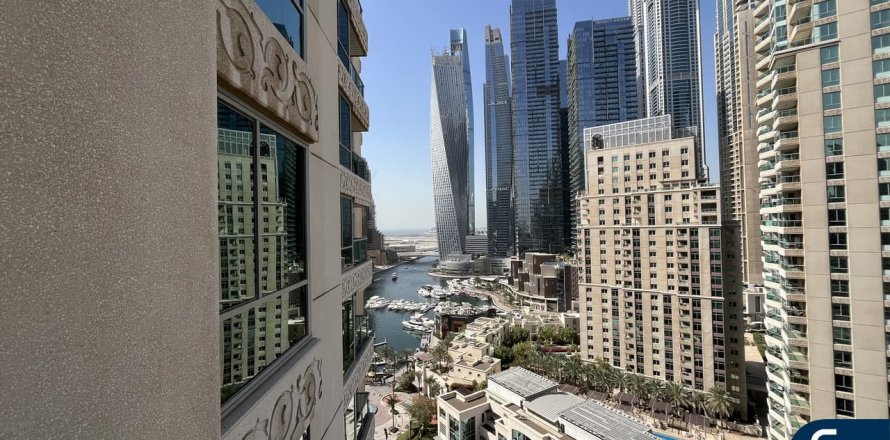 Apartment in Emaar 6 Towers, Dubai Marina, Dubai 4 bedrooms, 270 sq.m. № 98817