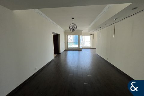 Apartment in Emaar 6 Towers, Dubai Marina, Dubai 4 bedrooms, 270 sq.m. № 98817 - photo 2