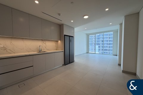 Apartment in EMAAR Beachfront, Dubai Harbour, Dubai 2 bedrooms, 113 sq.m. № 98840