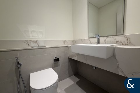 Apartment in EMAAR Beachfront, Dubai Harbour, Dubai 2 bedrooms, 113 sq.m. № 98840 - photo 7