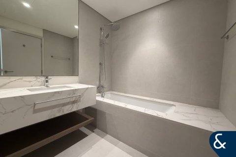 Apartment in EMAAR Beachfront, Dubai Harbour, Dubai 2 bedrooms, 113 sq.m. № 98840 - photo 19