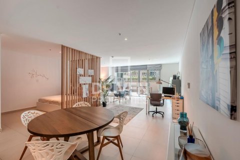 Apartment in Dubai Marina, Dubai studio, 116 sq.m. № 20634 - photo 6
