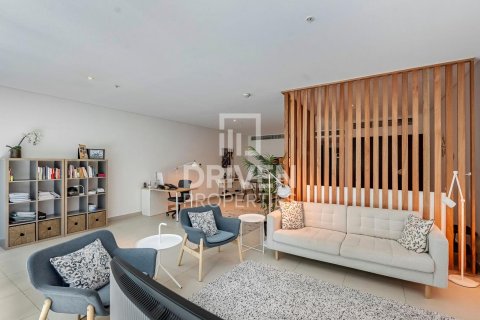 Apartment in Dubai Marina, Dubai studio, 116 sq.m. № 20634 - photo 11